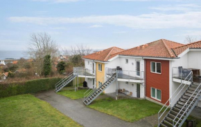 2 Bedroom Pet Friendly Apartment In Gudhjem in Gudhjem